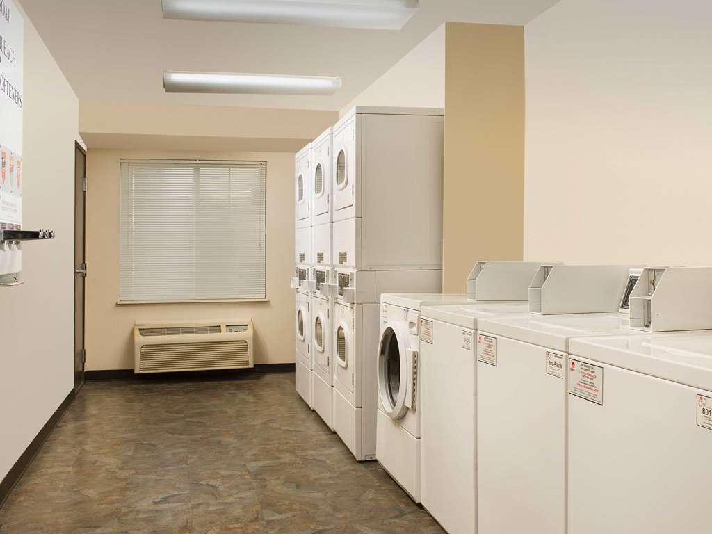 Woodspring Suites Midland Fasilitas foto