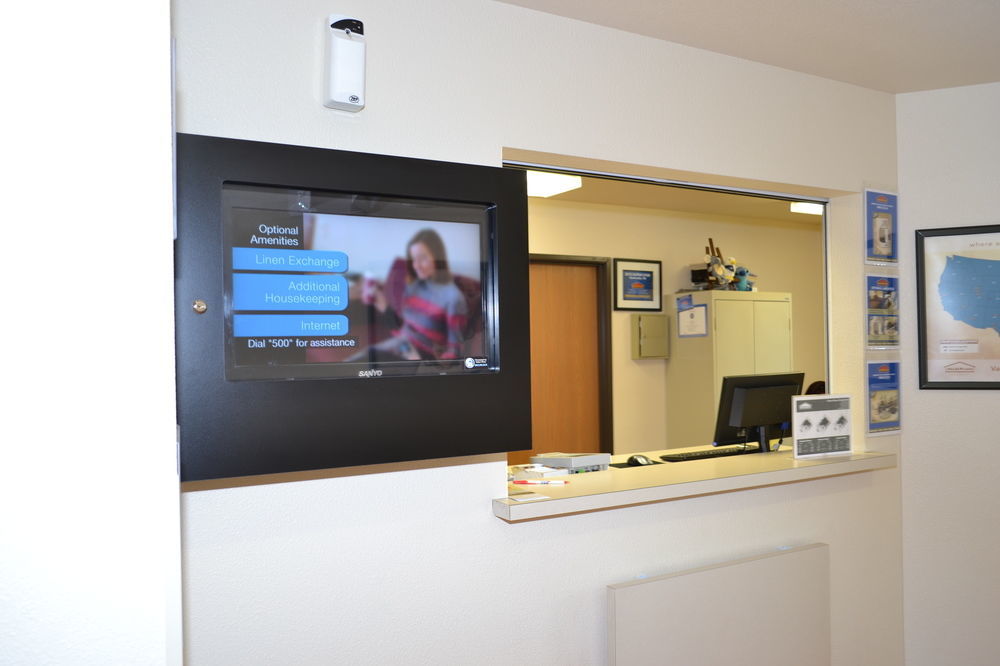 Woodspring Suites Midland Bagian luar foto