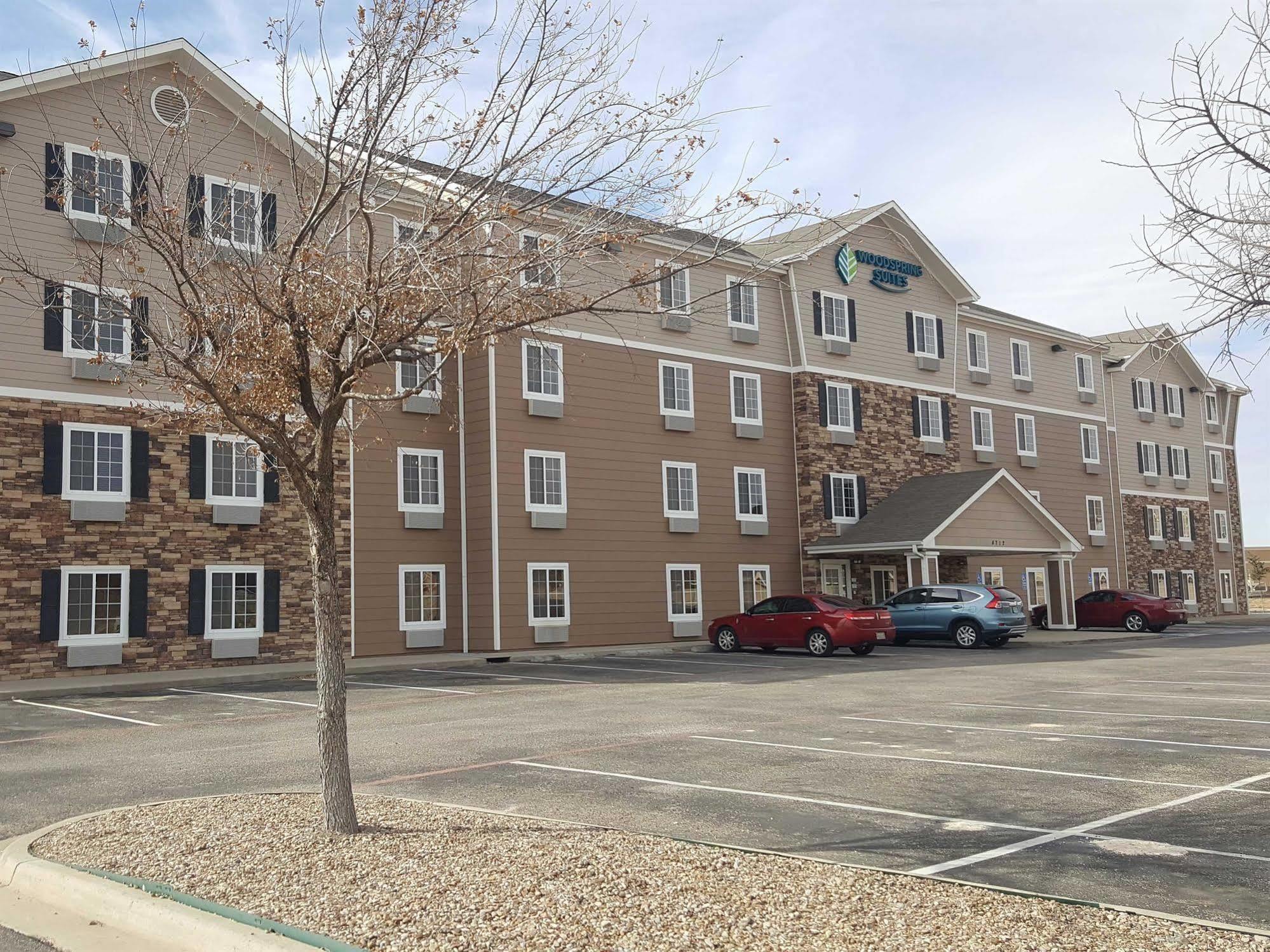 Woodspring Suites Midland Bagian luar foto